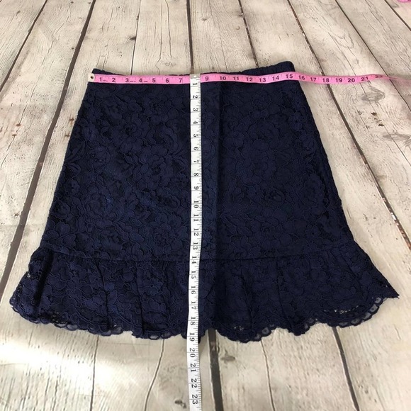 Draper James Tulip Lace Skirt Navy NWT Size 8 - Picture 2 of 12